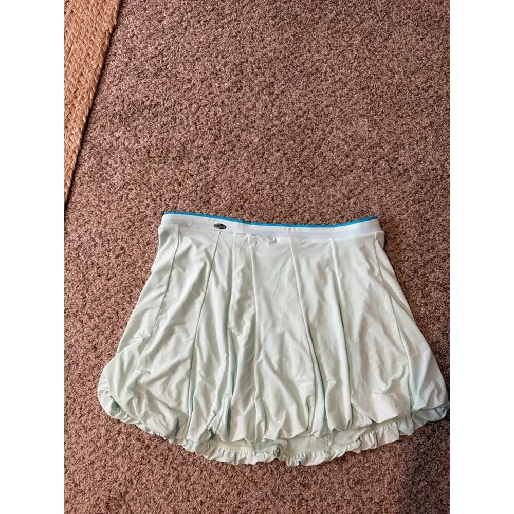 Adidas bubble hen skirt L – XL climalite EUC 3012